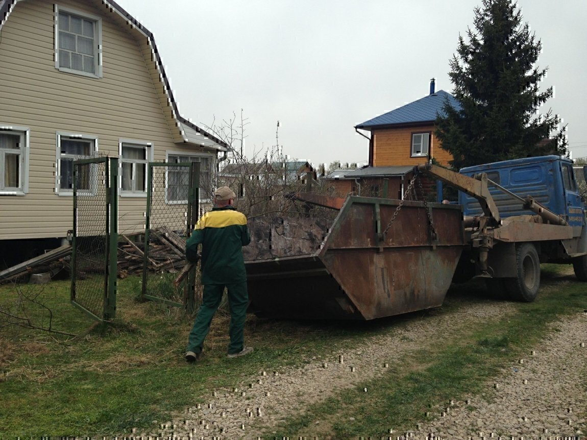 Вывоз мусора и отходов с дачи и участка СНТ в Каспийске в октябре