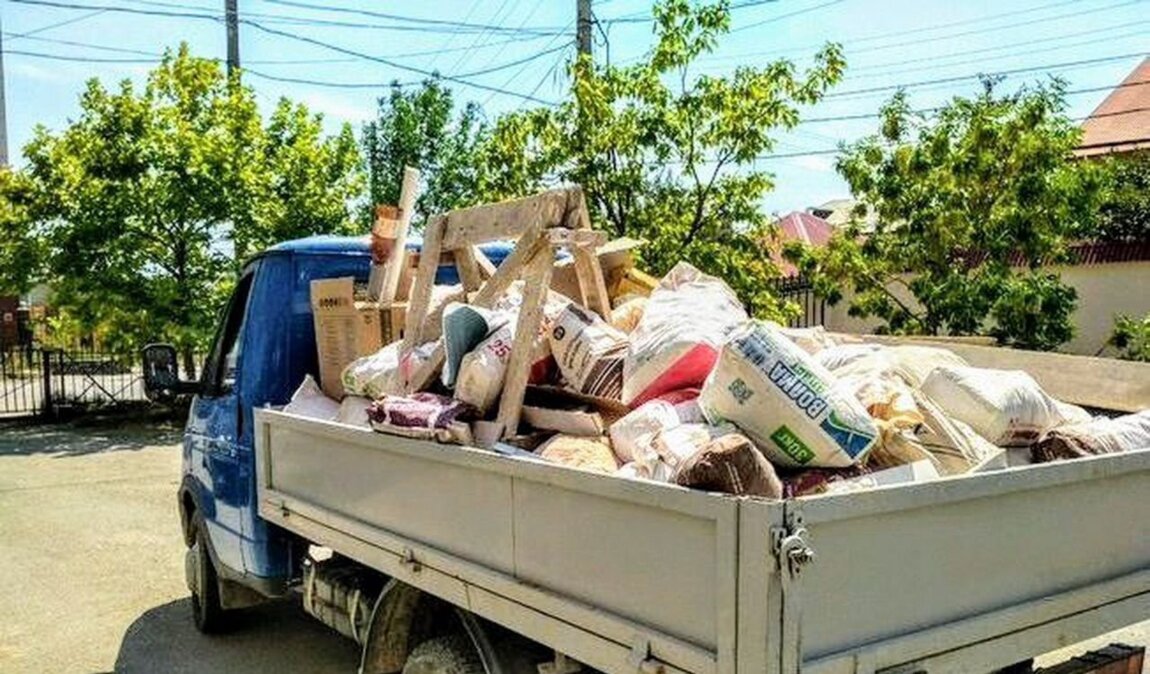 Вывоз мусора Газелью в Каспийске в октябре