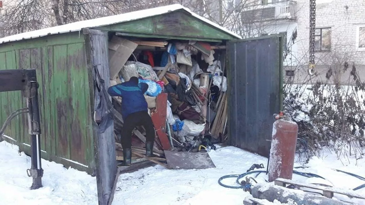 Вывоз мусора из гаража с гарантией чистоты в Каспийске в октябре
